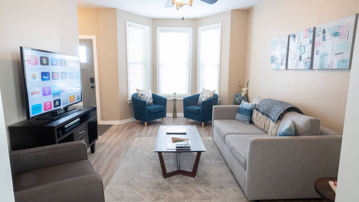 North Center Apartment | North Center - Modern, Safe, Family-Friendly, Solar-Powered Apartment