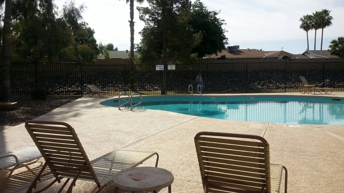 Pepper Ridge House | North Central Phoenix - Two Master Stes. 1500 Sf Newly Remodeled, Peaceful!