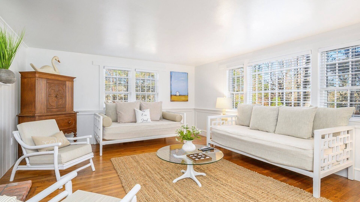 North Chatham House | North Chatham, Quaint Cottage, Great Yard, Welcome to Bobs Place