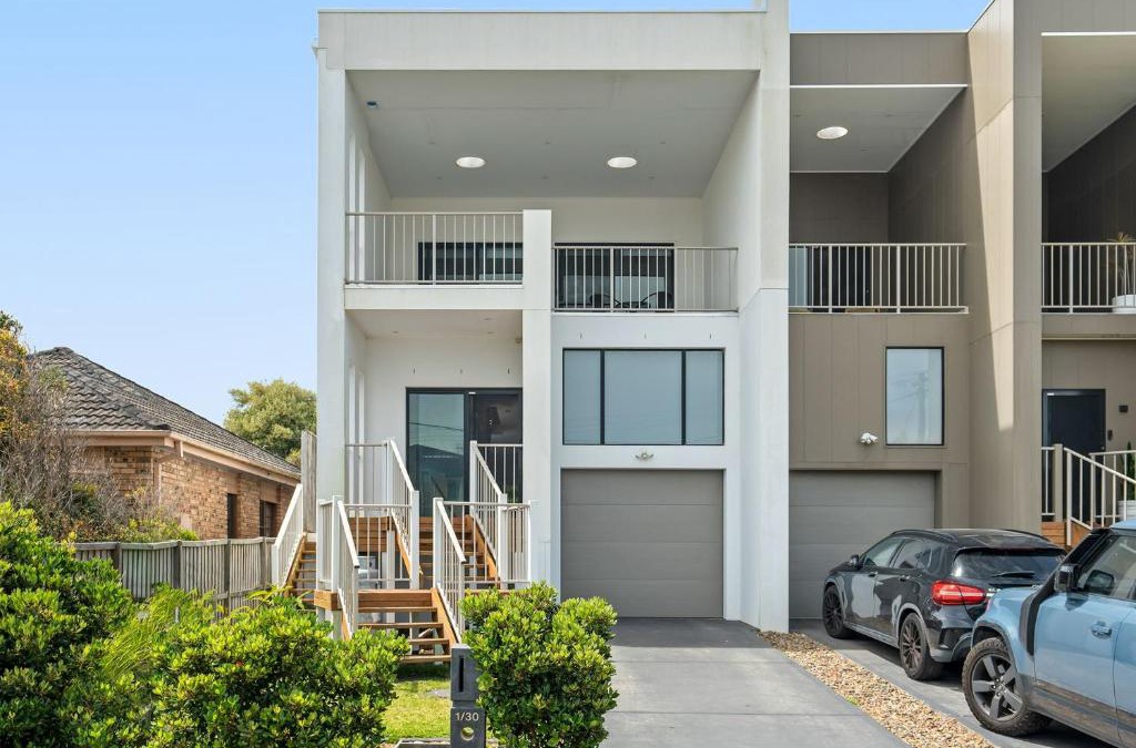 The Entrance North House | North Entrance Holiday Home