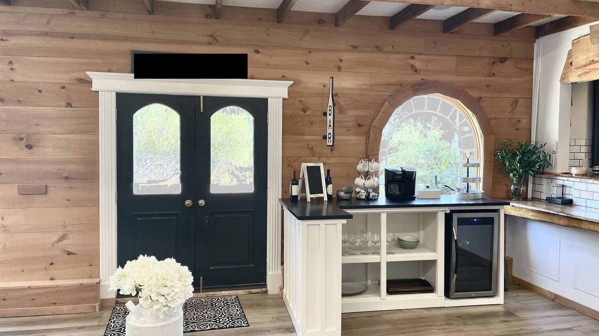 Jamesport House | North Fork Escape
