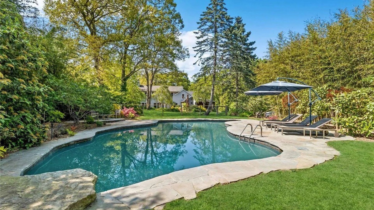 Mattituck House | North Fork Retreat in Mattituck