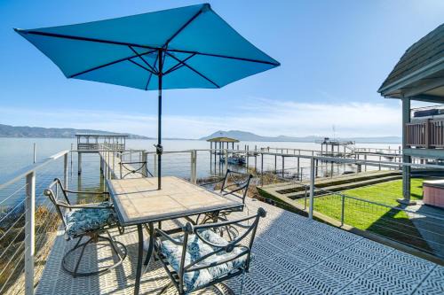 North Lakeport House | North Lakeport Home on Clear Lake Boat and Unwind!
