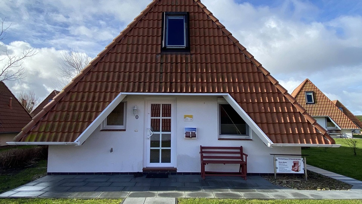 Wremen House | North Sea * Holiday home for the whole family * Dogs welcome