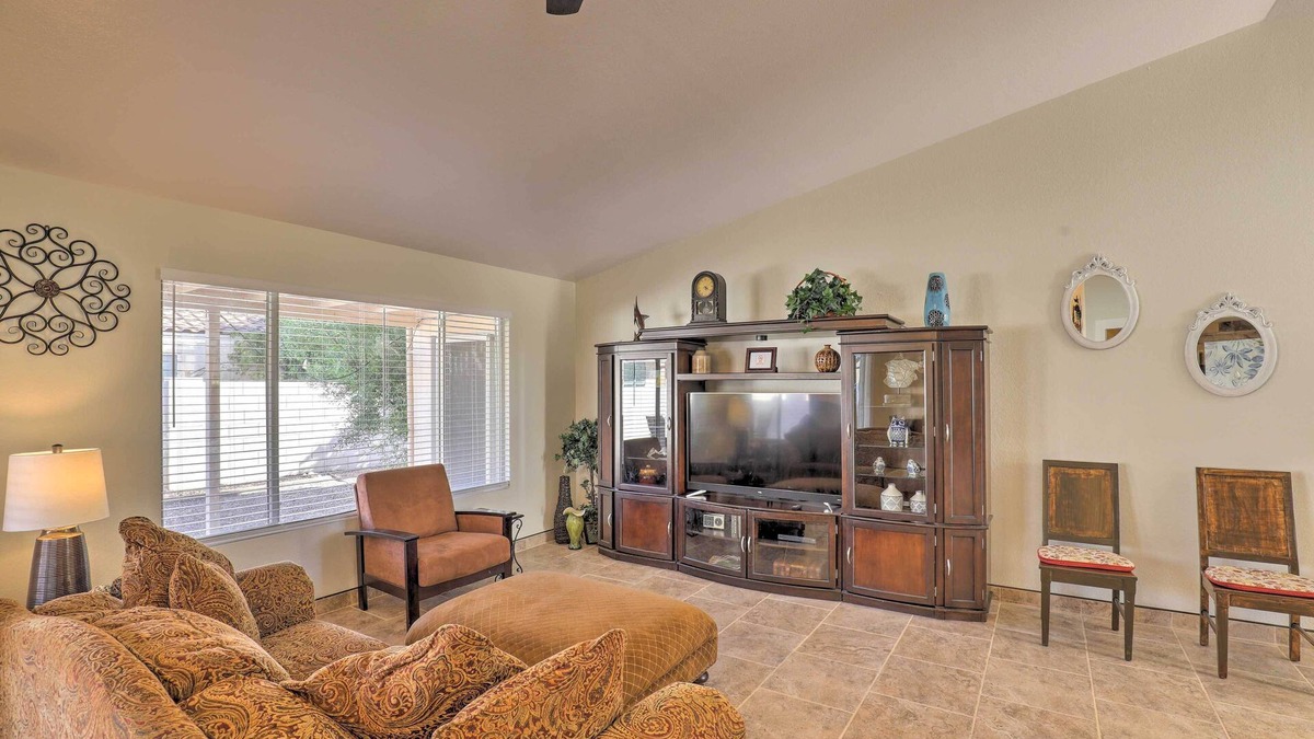 North Ranch House | North Tucson Home w/Patio by Catalina State Park!