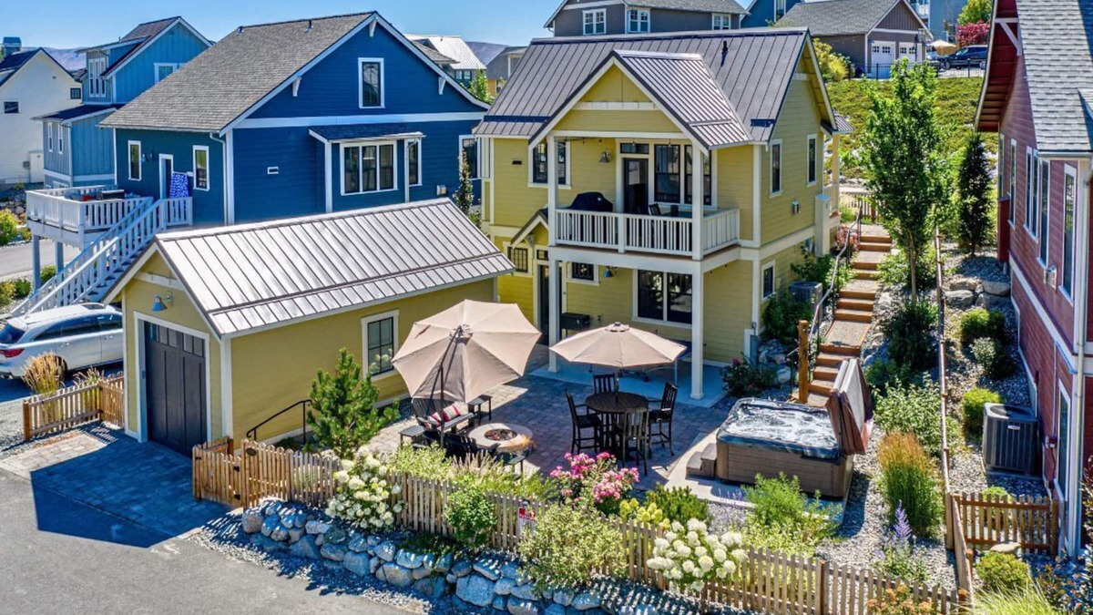 Chelan House | Northern Lights at Chelan Lookout Vacation Rentals