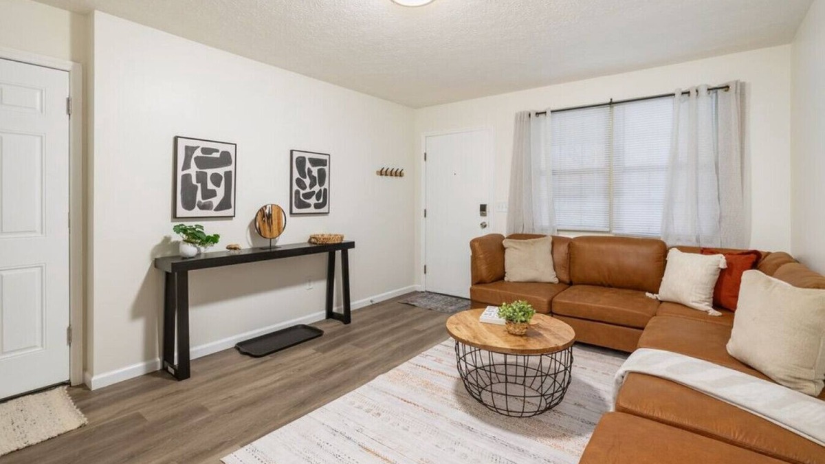Northern Woods House | Northern Valley - Charming and Cozy, 2BR, 1 BA