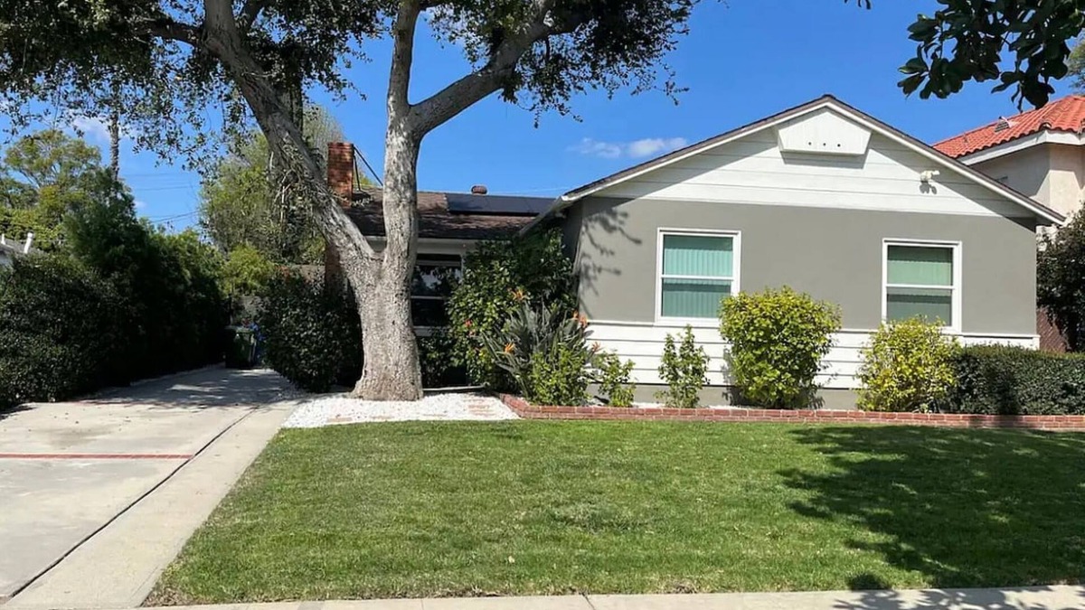 Northridge House | Northridge 3BR/2BA Pool House, Location is GEM