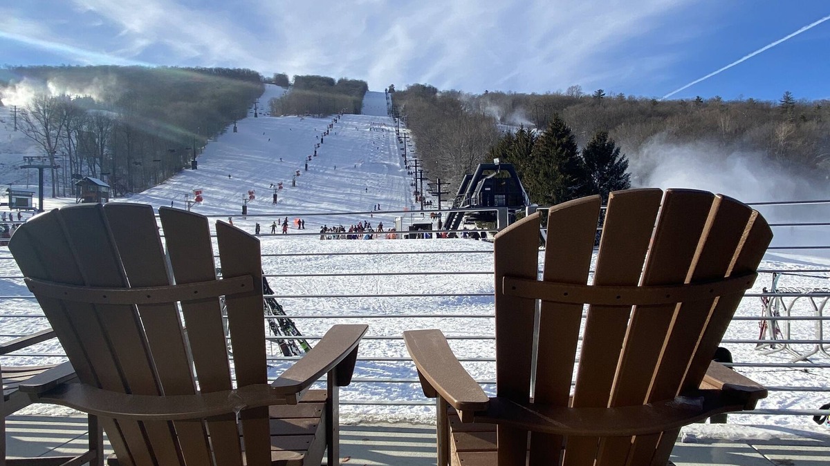 Canandaigua House | NorthStar/Bristol Mt Ski in/out Twnhse - 8 Guests
