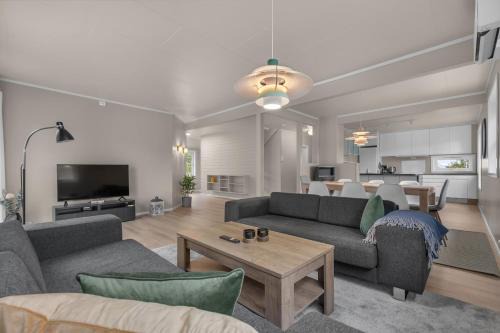 Tromso House | Northstay - Grimsby House
