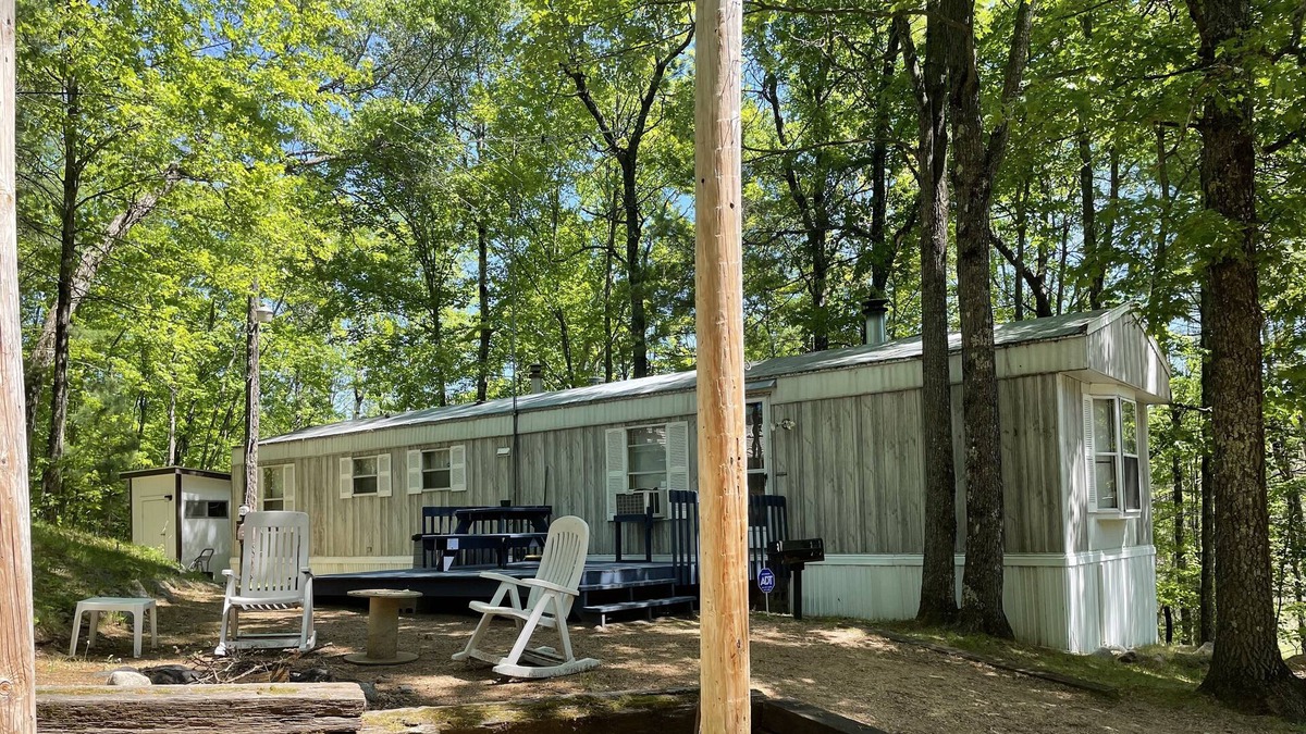 Amberg Cabin | Northwoods cabin on the trails!