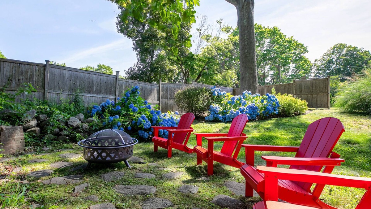 Norwalk House | Norwalk/Westport Border, Near Beach, w/Fire Pit, 60 Min to NYC