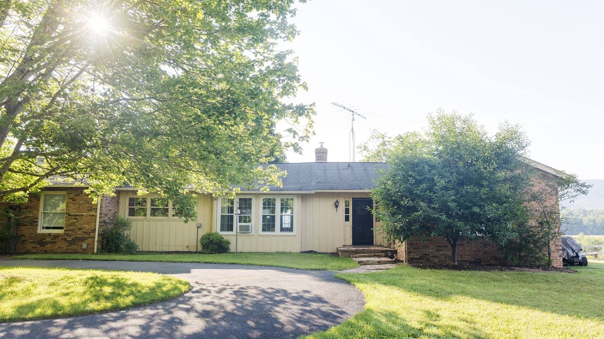 Goshen House | Nostalgia, Privacy in the Mountains, Comfortable