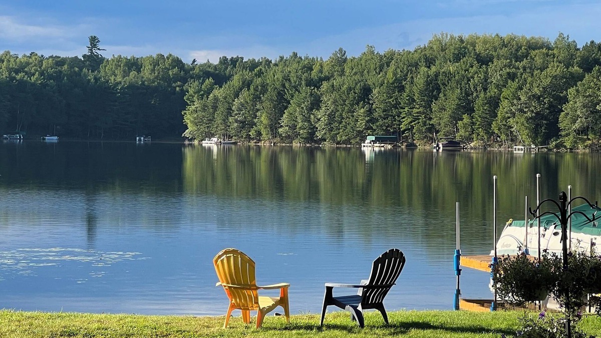 Lake Tomahawk House | Nostalgic North Two Lake Retreat on a Crystal Clear Lake in Lake Tomahawk, WI