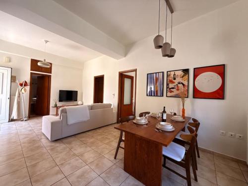 Galatas Apartment | Nostos Apartment Galatas