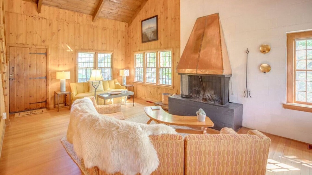 Franconia Ski Chalet | Notch Chalet at Mittersill