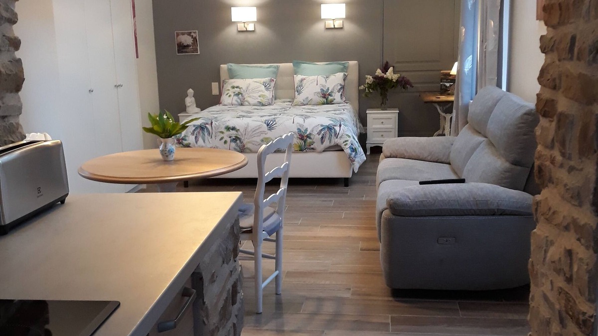 Saint-Pierre-d'Artheglise Apartment | Nouveau Gîte Situé au Coeur du Cotentin