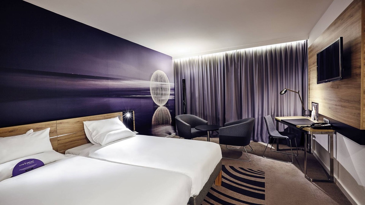 Limoges Hotel | Novotel Limoges Le Lac