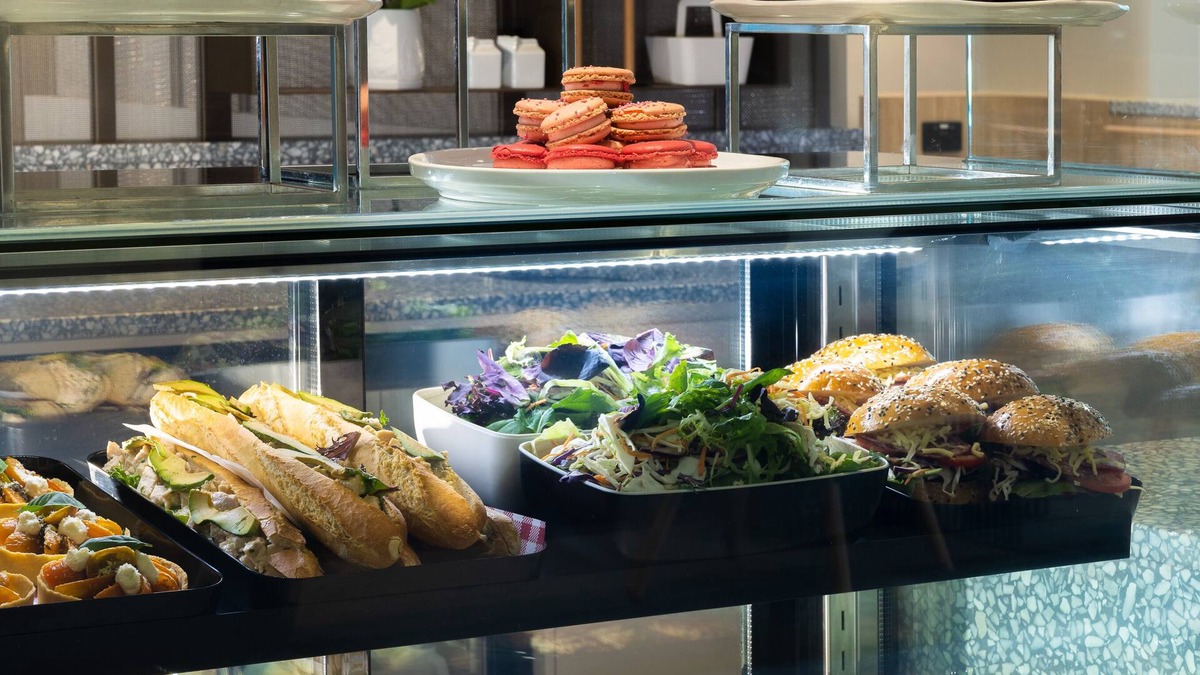 Preston Hotel | Novotel Melbourne Preston