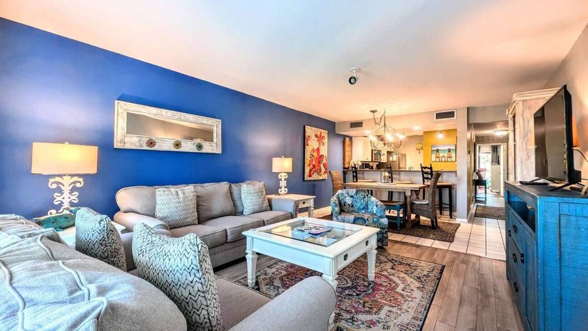 Panama City Beach Villa | Now booking for Winter! December-February $2100 per month! Message for discounts