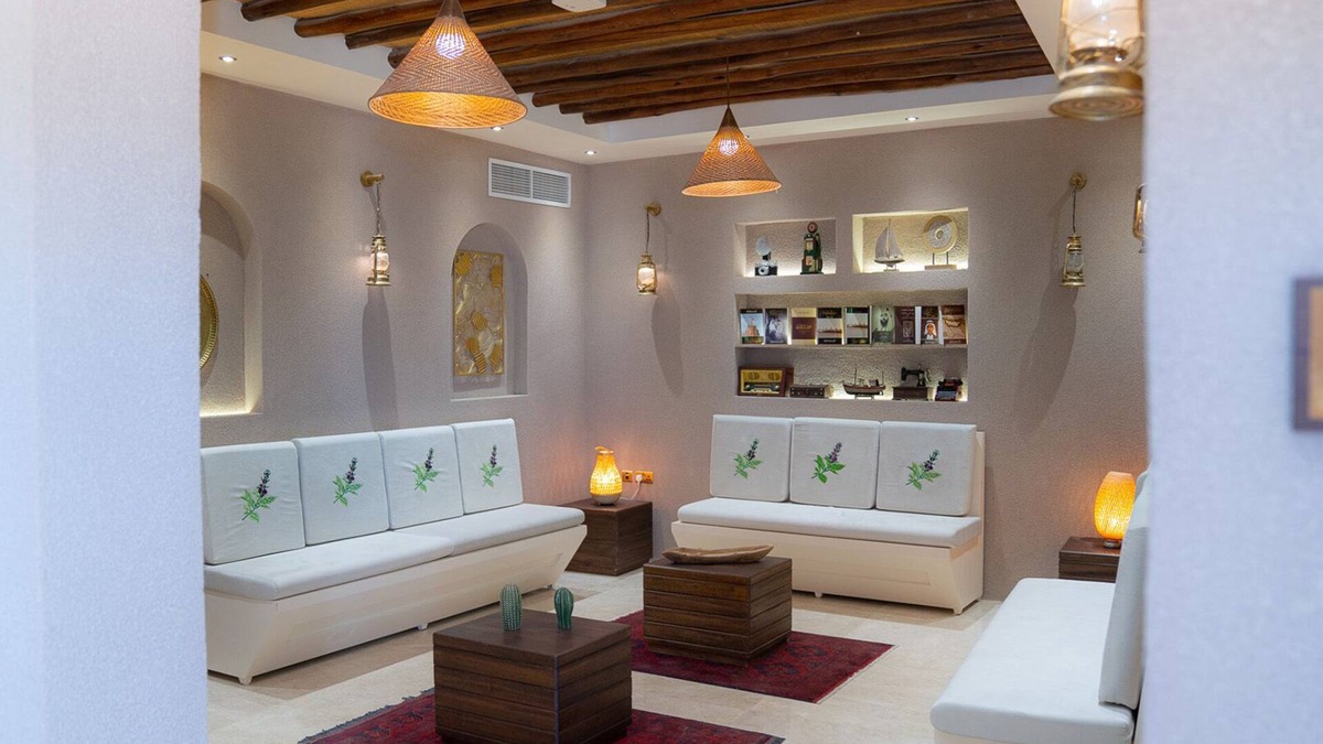 Khor Fakkan Hotel | NOZOL ALRAYAHEEN
