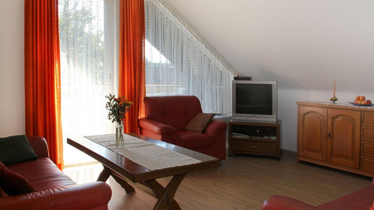 Burkheim Apartment | NR-Ferienwohnung mit 86qm, 2 Schlafräume, max. 4 Personen
