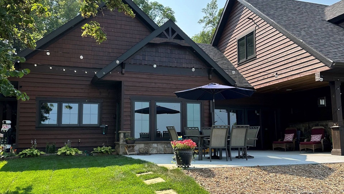 Perham House | nRelax at the Lake!