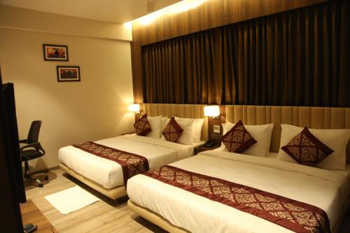 Navsari Hotel | Nrich Skyotel