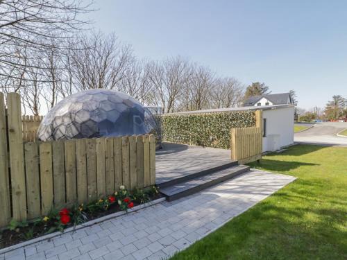 Derrybeg House | Number 1 Dome