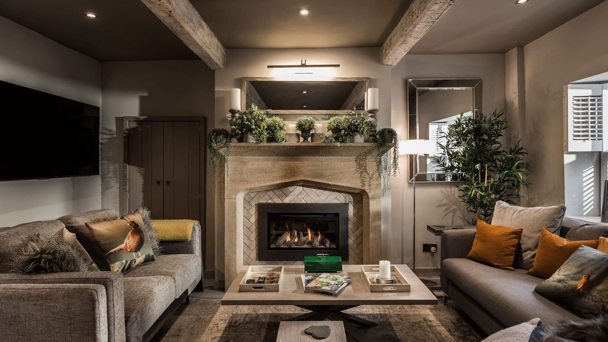 Whalley Cottage | NUMBER 10, pet friendly, luxury holiday cottage in Whalley