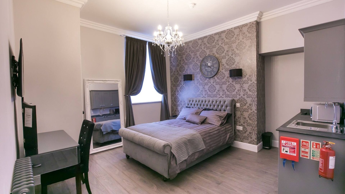 Wymondham Apartment | Number 10 The Abbey