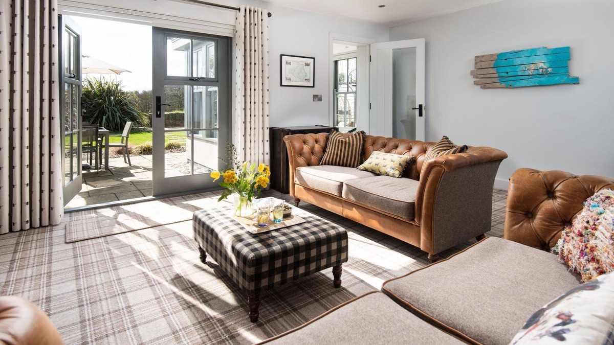 Durham House | Number Nine, Lanchester - sleeping 4 guests in 2 bedrooms