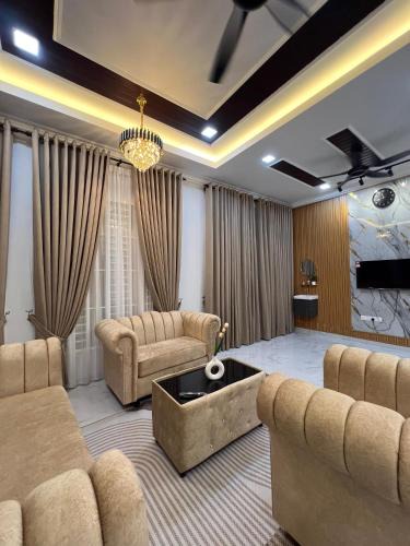 Kampung Ru Lima House | Nurul Ain Homestay, Nearby Kelulut Beach, Marang