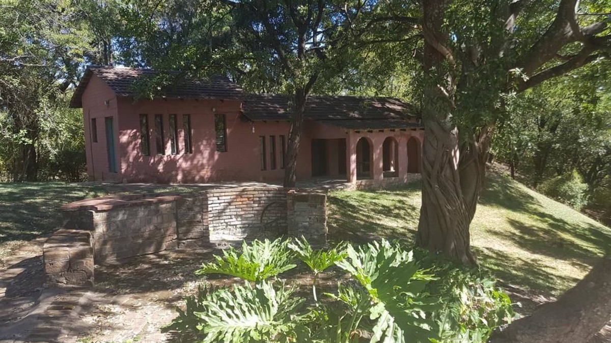 Kwekwe Hostel | Nyangombe Backpackers