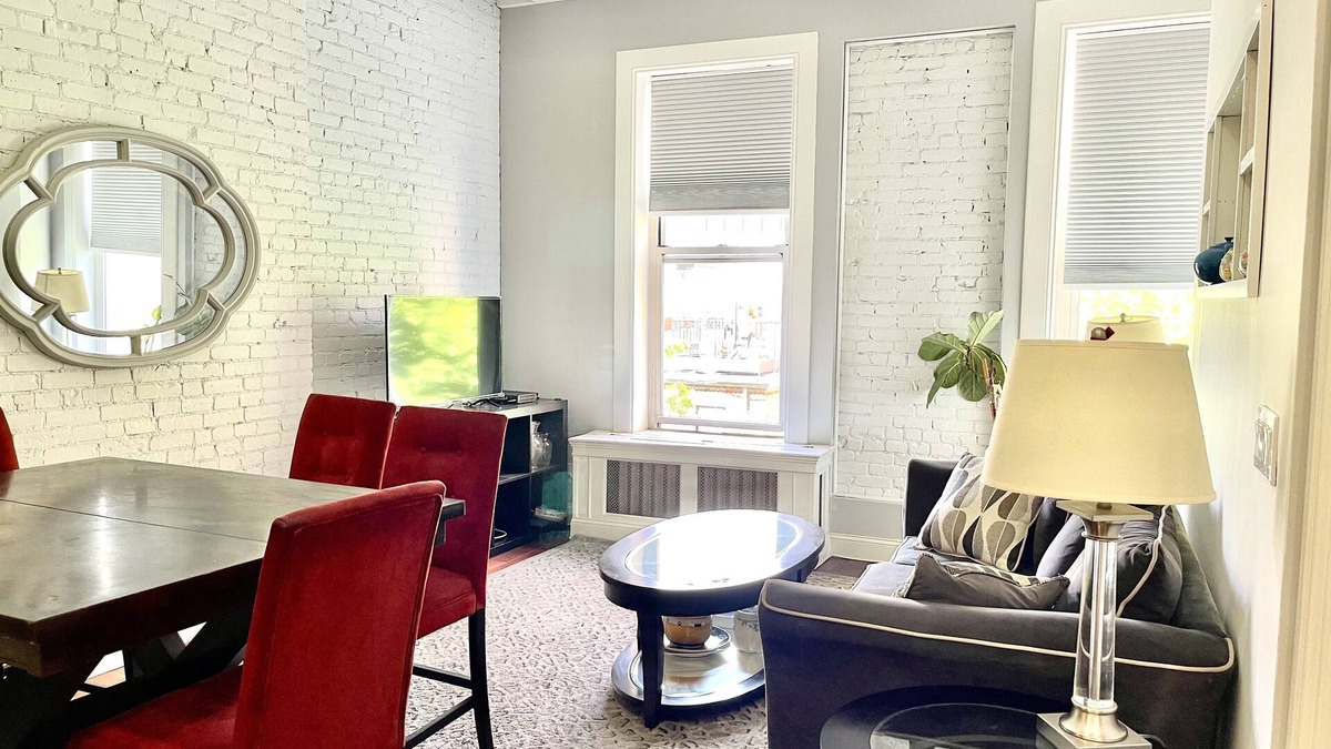 Manhattan Apartment | NYC Oasis steps to Central Park