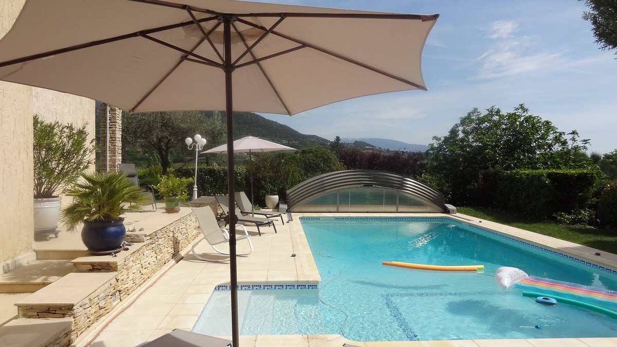 Nyons Villa | Nyons ,villa au Cœur des Vignes et des Oliviers Avec Grande Piscine