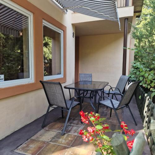 Sierakow House | Ośrodek Wypoczynkowy Puszczyk Domek Akacjowy- Apartament -Willa
