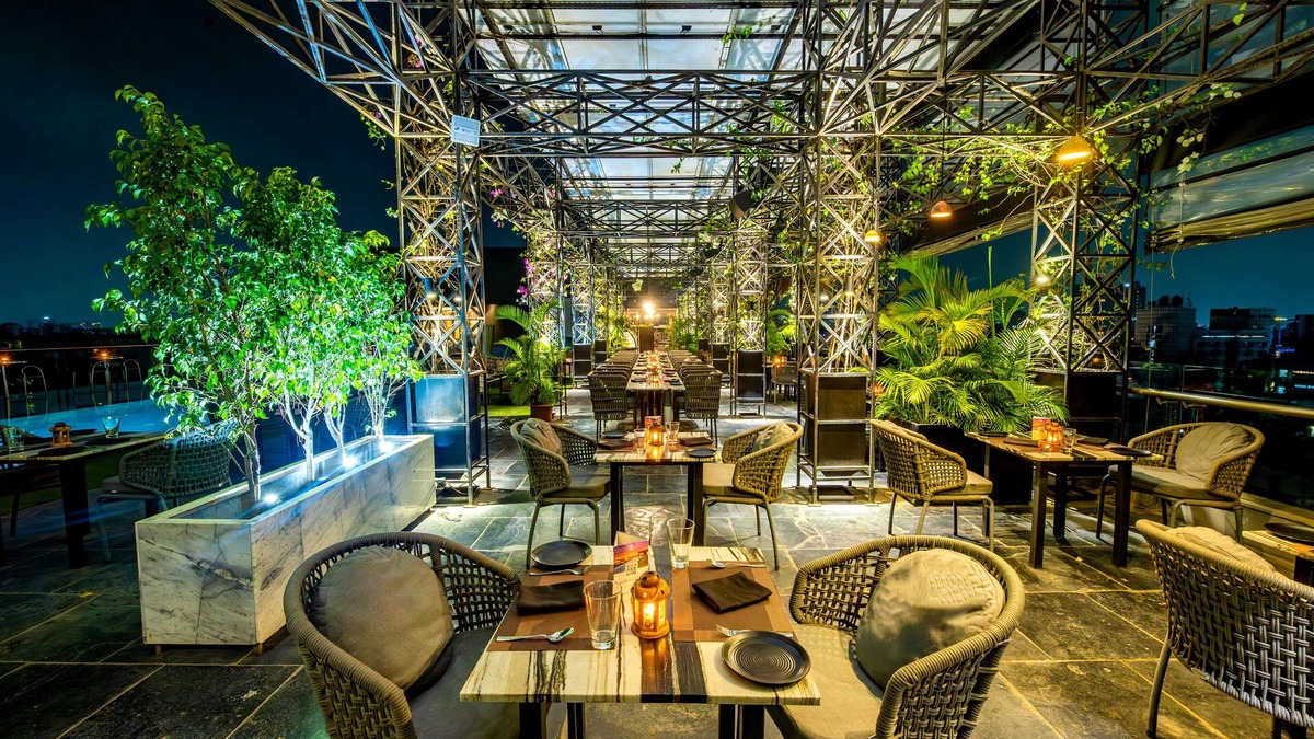 Koregaon Park Hotel | O Hotel Pune