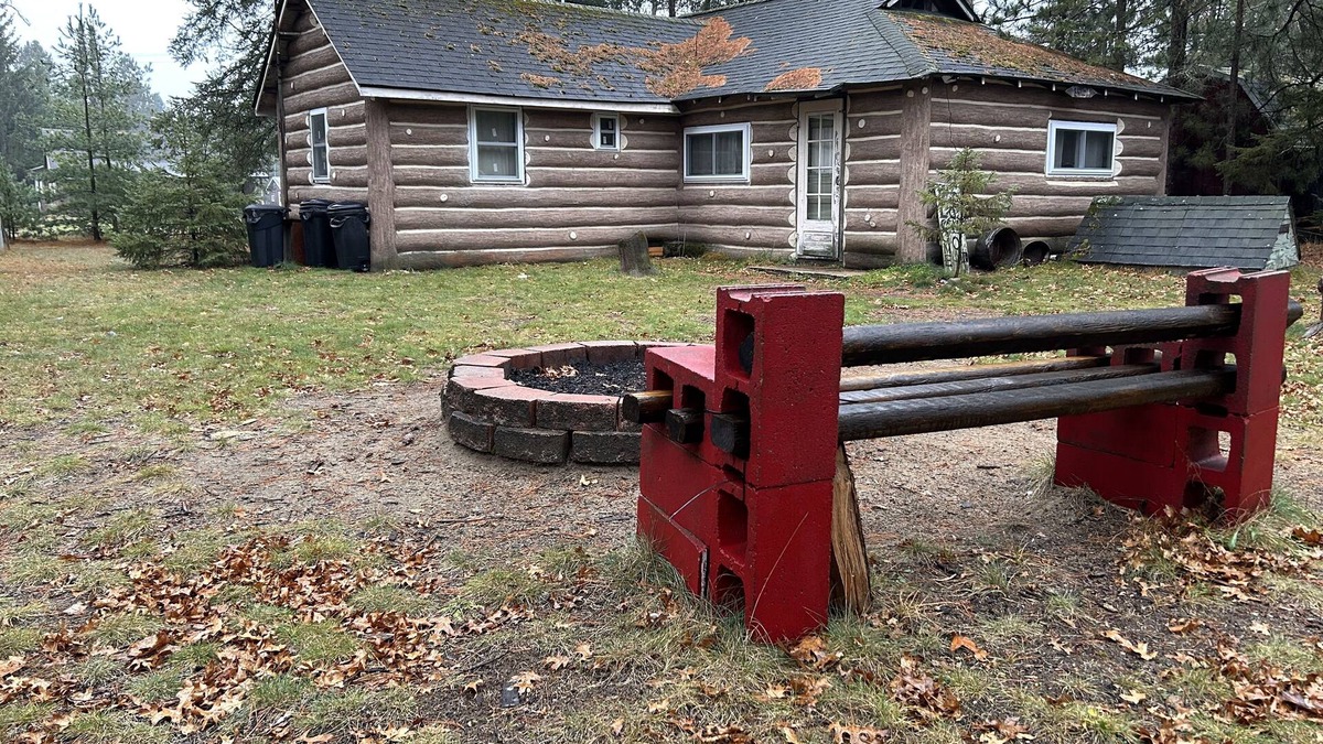 Mio Cabin | O Me, O Mio (Rustic Cabin near AuSable River and ORV/ATV/Snowmobile trail heads)