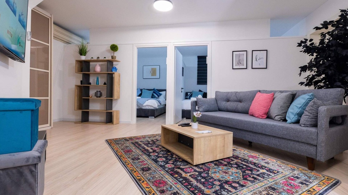 Rishon LeTsiyon Apartment | O&O Group-The SeaGate Estate Suites-BasementSuite2