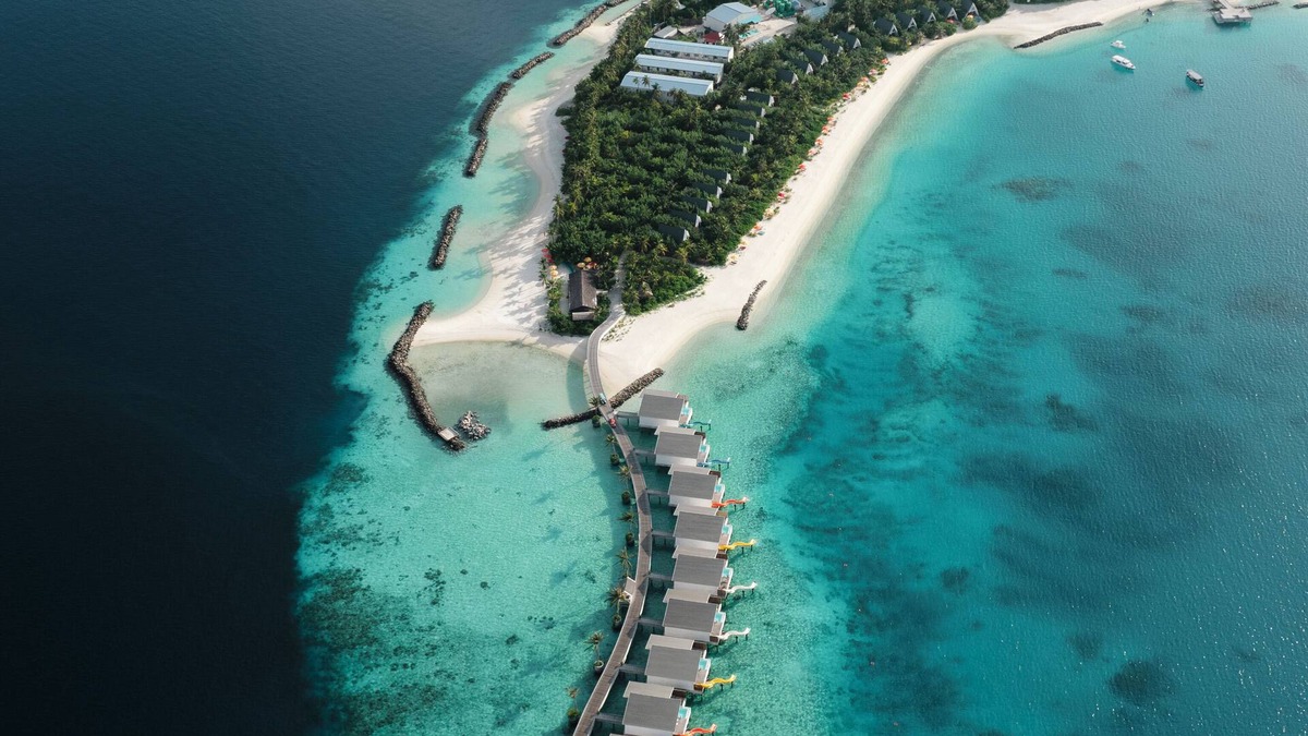 Kanifinolhu Island Resort | Oaga Art Resort Maldives - Greatest All Inclusive Plan with Free Speedboat Round-trip