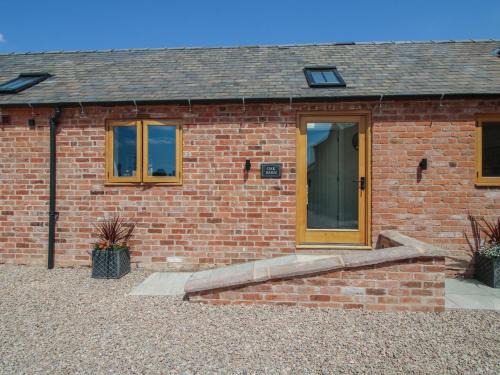 Loppington House | Oak Barn