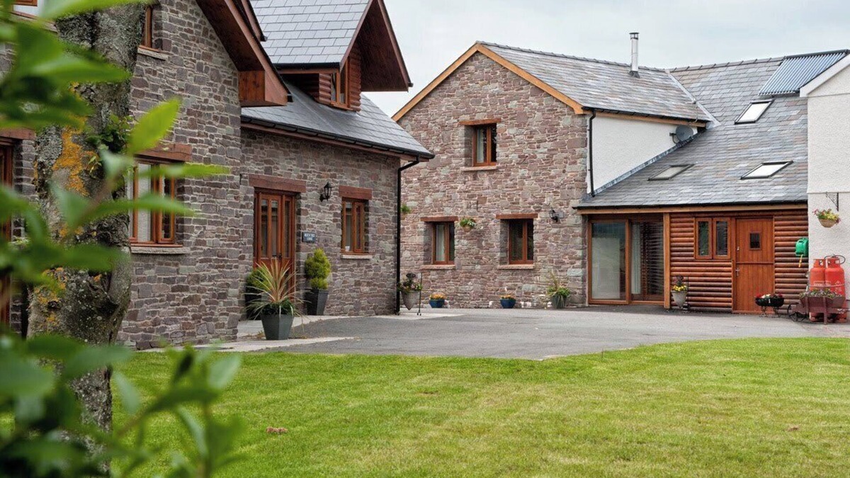 Brecon House | Oak Barn, Oak Barn in the Brecon Beacons