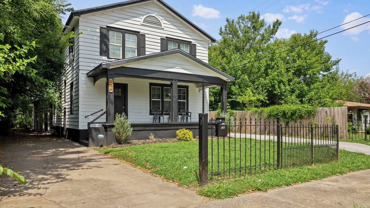 Tulsa House | Oak & Brick on Gillette - 1920's Home!