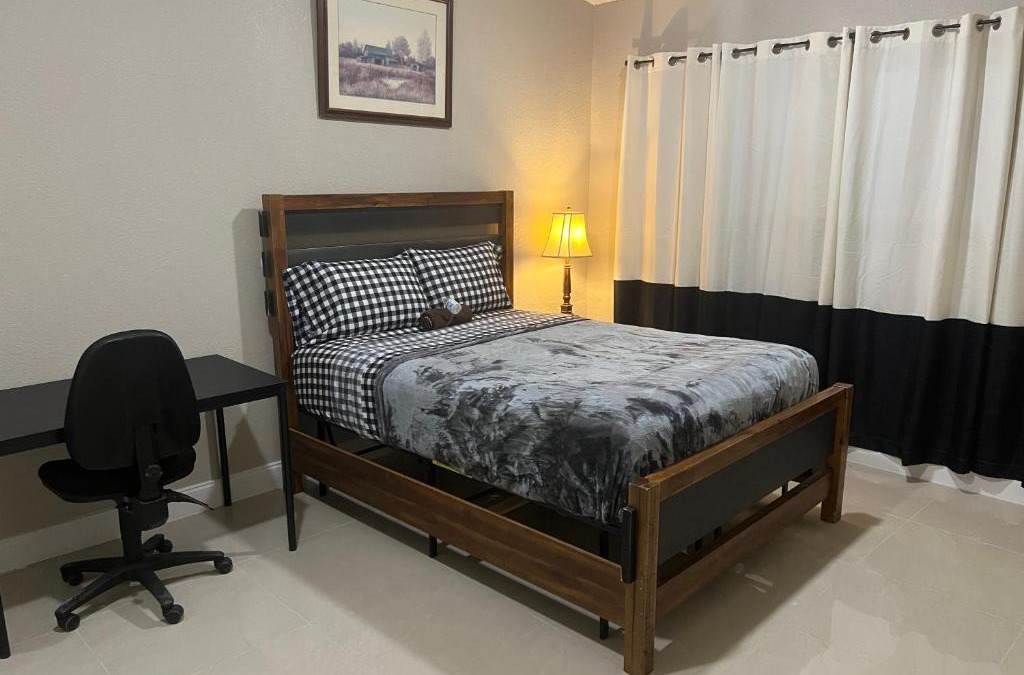 Temple Terrace House | Oak Ridge House