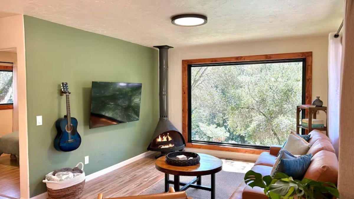 Carmel Valley House | Oak Treehouse Retreat