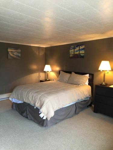 Black Creek Hotel | Oakes Oramel Inn