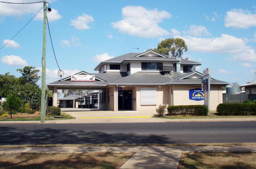 Oakey Hotel | Oakey Motor Inn