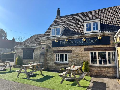 Castle Bytham Bed & Breakfast | Oakrooms