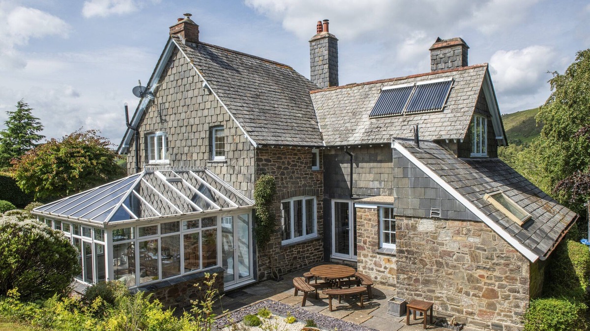 Oare Cottage | Oare Manor Cottage, Oare